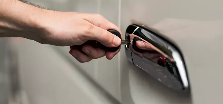 Why Choose Our Auto Locksmith Team in Minnetonka, MN?